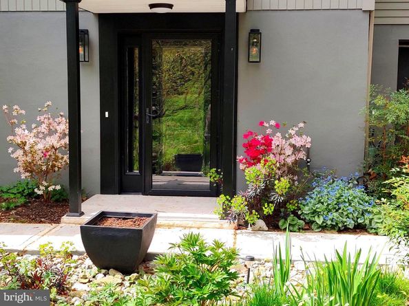 634 Twin Bridge Drive, Wayne PA 19087