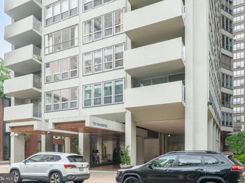 224 W Rittenhouse Square