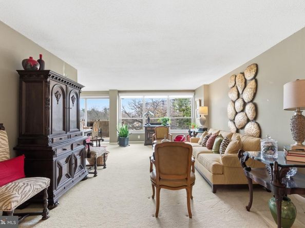 1001 City Avenue EC704, Wynnewood PA 19096