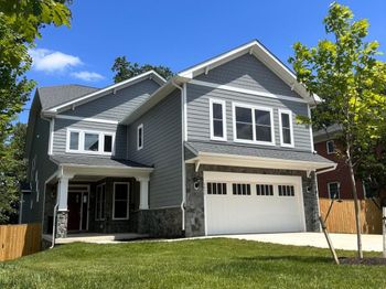 3857 Pinewood Terrace