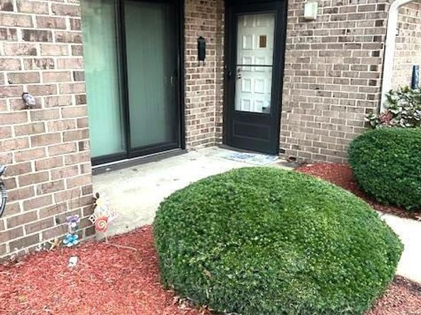 1101 Delaire Landing Road 101, Philadelphia PA 19114