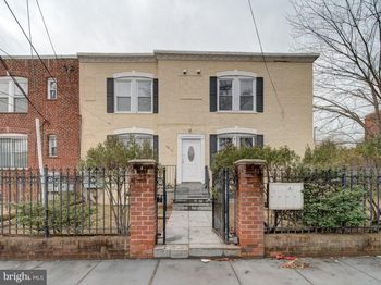 4325 Halley Terrace SE