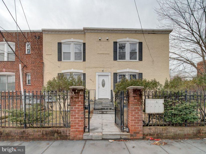 4325 Halley Terrace SE 201, Washington DC 20032