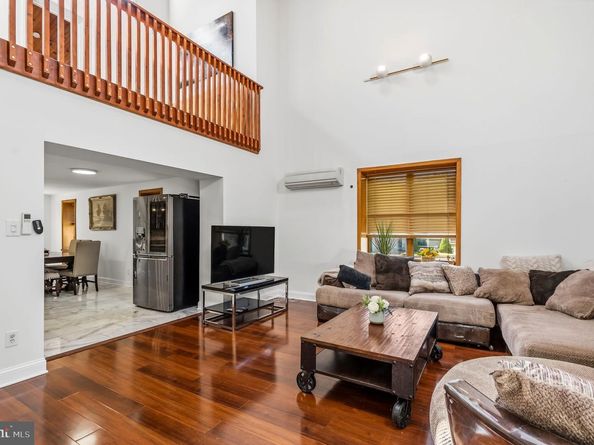 216 Columbia Avenue, Horsham PA 19044