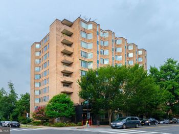 2800 Wisconsin Avenue NW