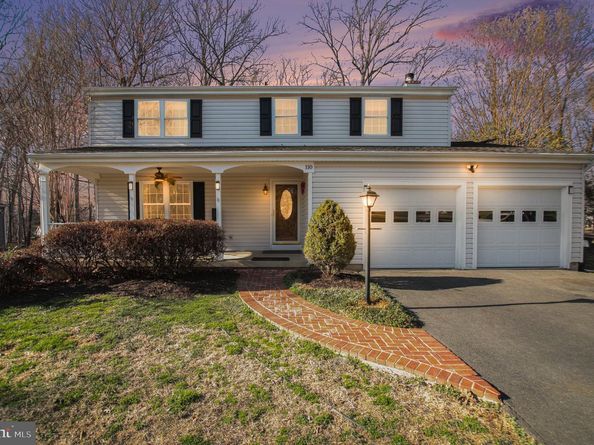 110 Almey Court, Sterling VA 20164