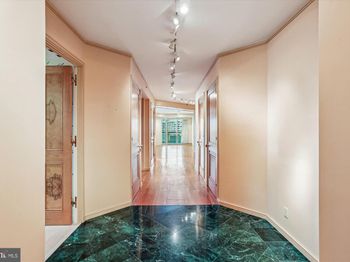 5600 Wisconsin Avenue