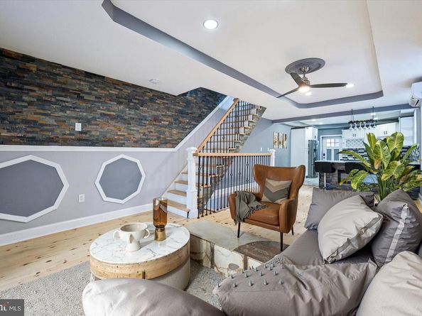 5556 Osage Avenue, Philadelphia PA 19143