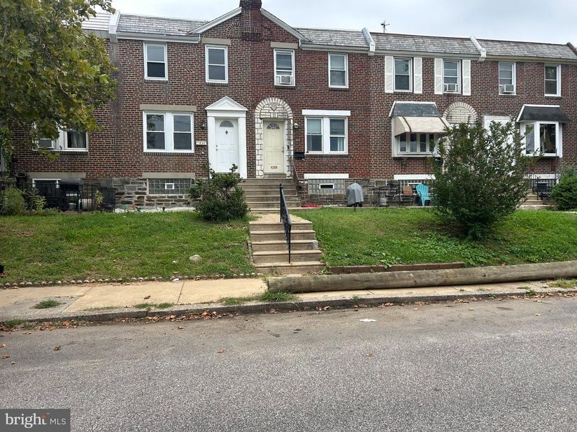 6635 Horrocks Street, Philadelphia PA 19149