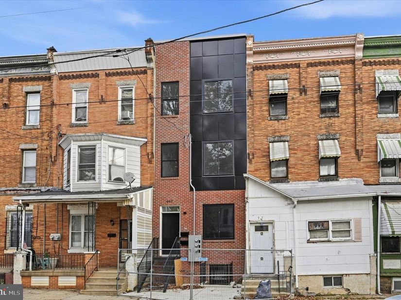 947 N 47TH Street 2, Philadelphia PA 19131