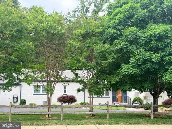 6616 Braddock, Annandale VA 22003
