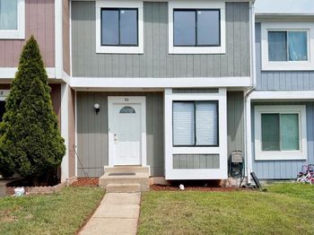 30 Sugarland Square Court