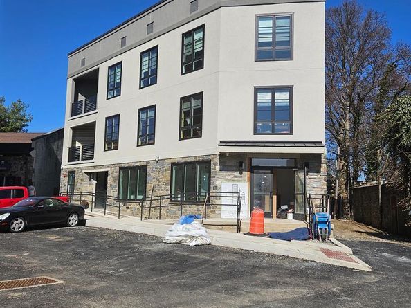 8610 Evergreen Place 100, Philadelphia PA 19118