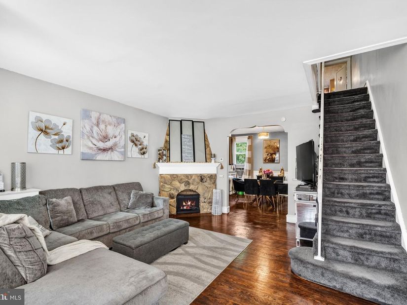 7721 Walker Street, Philadelphia PA 19136