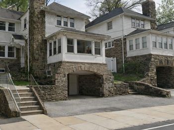 26 Rock Hill Road