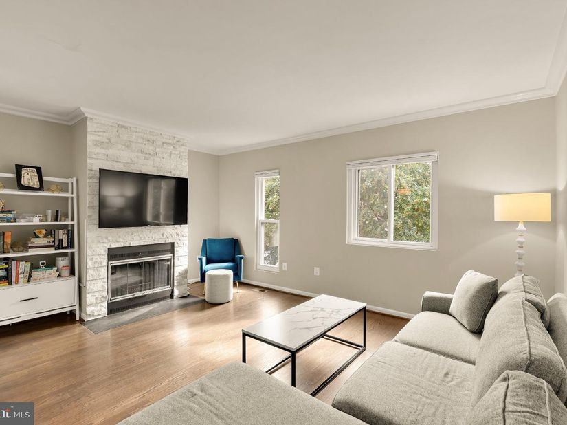 4431 7TH Street N, Arlington VA 22203