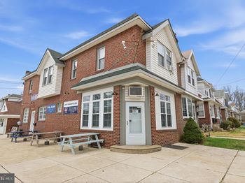 222 Hartel Avenue
