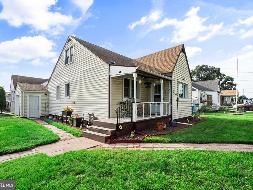512 Grant Avenue, Croydon PA 19021