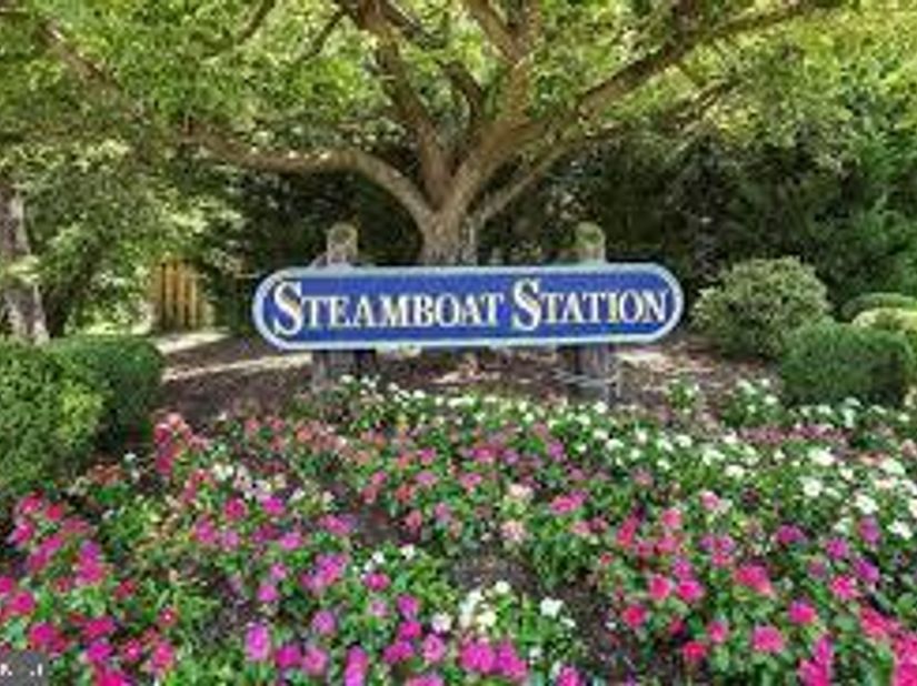 1603 Steamboat Station, Southampton PA 18966