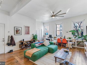 519 S 5TH Street