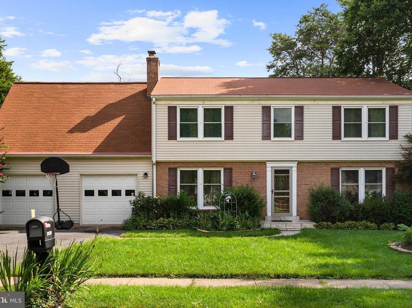 12630 Etruscan Drive, Herndon VA 20171