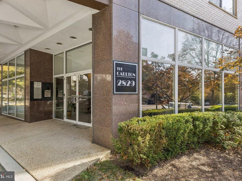 2829 Connecticut Avenue NW 42, Washington DC 20008