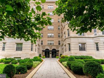 1801 16TH Street NW