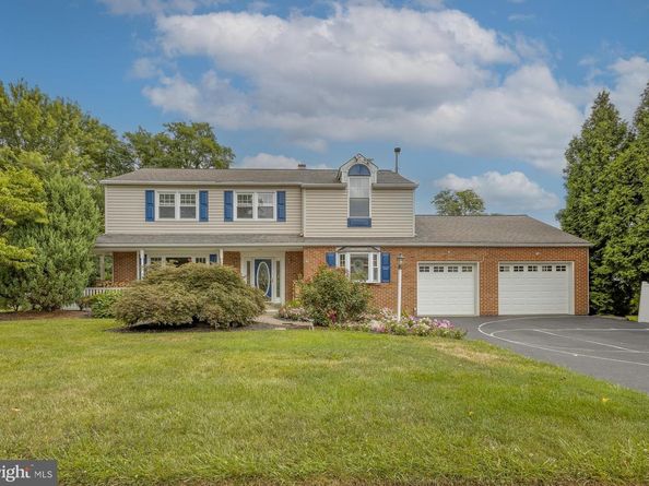 510 Long Lane, Hatboro PA 19040