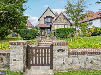 12 Windsor Circle