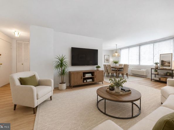 1901 John F Kennedy Boulevard 718, Philadelphia PA 19103