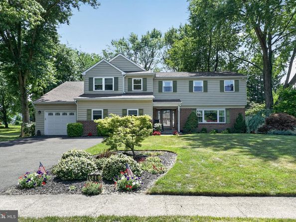 240 Beaver Road, Southampton PA 18966