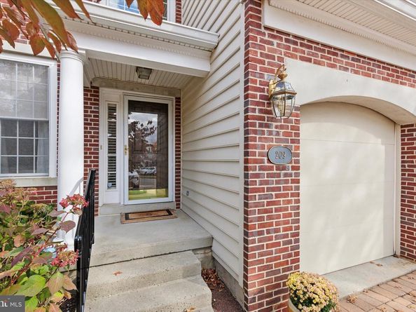 209 Westminster, Ambler PA 19002