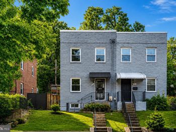 4609 East Capitol Street SE