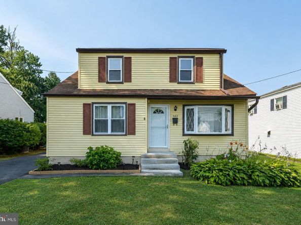 480 Nemoral Street, Warminster PA 18974