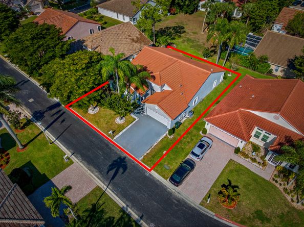 113 Egret Circle, Greenacres FL 33413