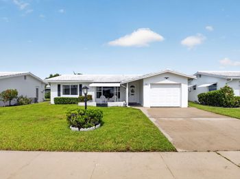 131 Leisureville Boulevard
