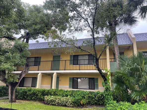 1215 Meadows Circle 1215, Boynton Beach FL 33436