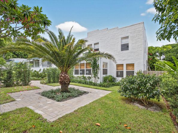 825 34th Street, West Palm Beach FL 33407
