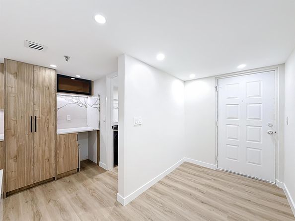 955 Egret Circle 207, Delray Beach FL 33444