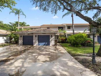 3249 Deer Creek Lake Shore Dr