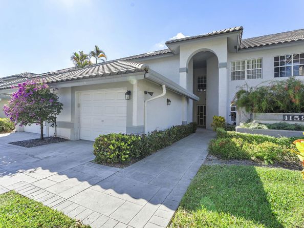11595 Briarwood Circle 1, Boynton Beach FL 33437