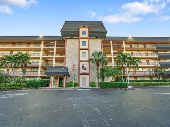 5340 NW 2nd Ave PH26, Boca Raton FL 33487