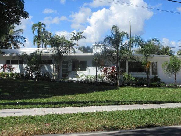 3021 NE 23rd Ave, Lighthouse Point FL 33064