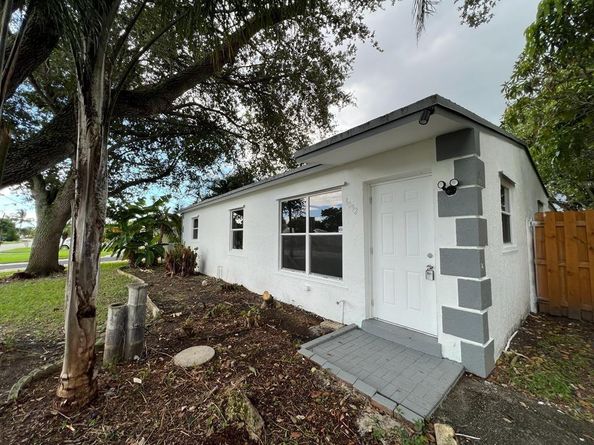 6092 NW 24th CT, Margate FL 33063