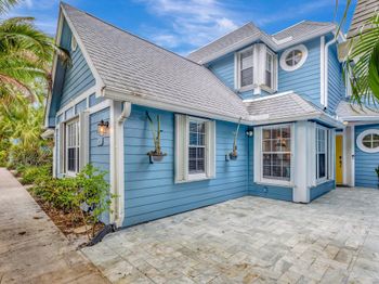 120 Ocean Dunes Circle