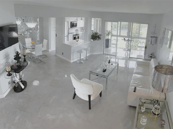3836 Via Poinciana 604