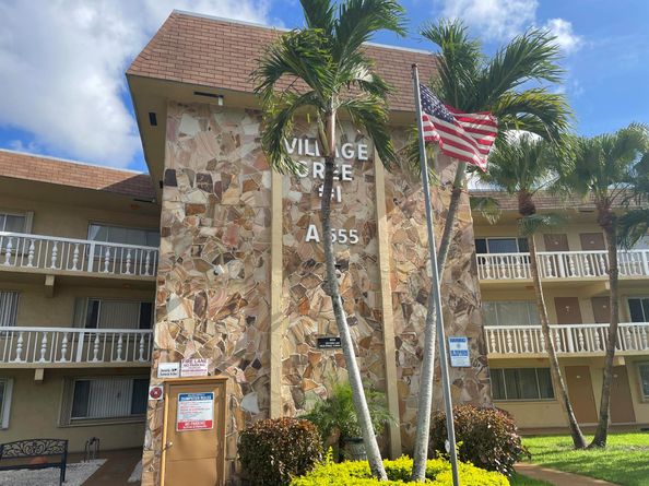 555 Purdy Lane 203, Palm Springs FL 33461