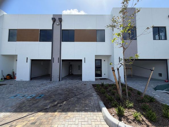 1544 NW 1st Avenue, Pompano Beach FL 33060