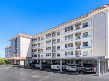 2525 Florida Boulevard