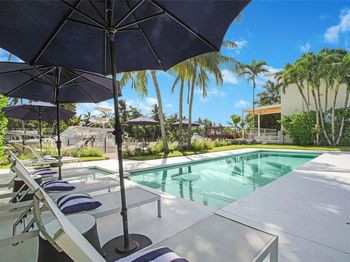 815 NE 76th Street